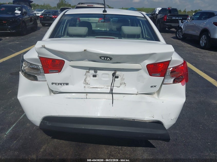 2010 Kia Forte VIN KNAFU4A22A5179438 IAAI salvage auction — FRONT & REAR, Rebuildable (Florida), sold $375 on 2026-07-09 (photo 6)