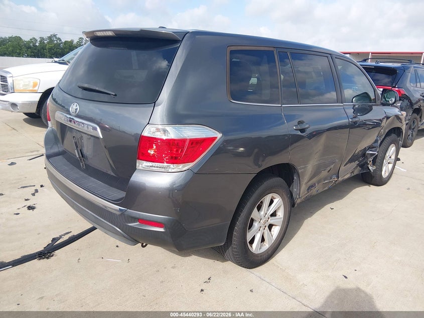 2012 Toyota Highlander VIN 5TDZK3EH3CS076122 IAAI salvage auction — RIGHT SIDE, Original (Texas), sold $3,850 on 2026-07-31 (photo 4)