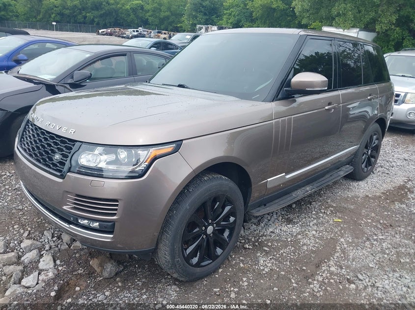 2015 Land rover RANGE ROVER VIN SALGS2VF3FA242228 IAAI salvage auction — SIDE, Salvage (Tennessee), sold $4,550 on 2026-07-12 (photo 2)