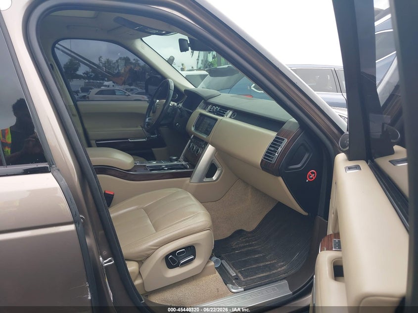 2015 Land rover RANGE ROVER VIN SALGS2VF3FA242228 IAAI salvage auction — SIDE, Salvage (Tennessee), sold $4,550 on 2026-07-12 (photo 5)