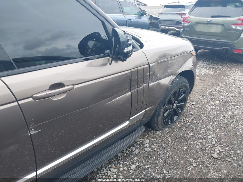 2015 Land rover RANGE ROVER VIN SALGS2VF3FA242228 IAAI salvage auction — SIDE, Salvage (Tennessee), sold $4,550 on 2026-07-12 (photo 6)
