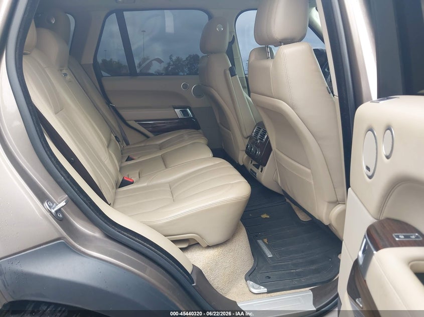2015 Land rover RANGE ROVER VIN SALGS2VF3FA242228 IAAI salvage auction — SIDE, Salvage (Tennessee), sold $4,550 on 2026-07-12 (photo 7)