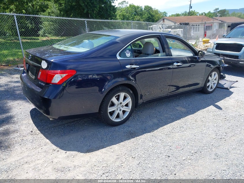 2008 Lexus ES VIN JTHBJ46GX82219645 IAAI salvage auction — FRONT END, Clear (Virginia), sold $475 on 2026-07-29 (photo 4)