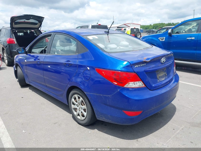 2014 Hyundai Accent VIN KMHCT4AE1EU733675 IAAI salvage auction — NORMAL WEAR, Clear (North Carolina), sold $425 on 2026-07-08 (photo 3)