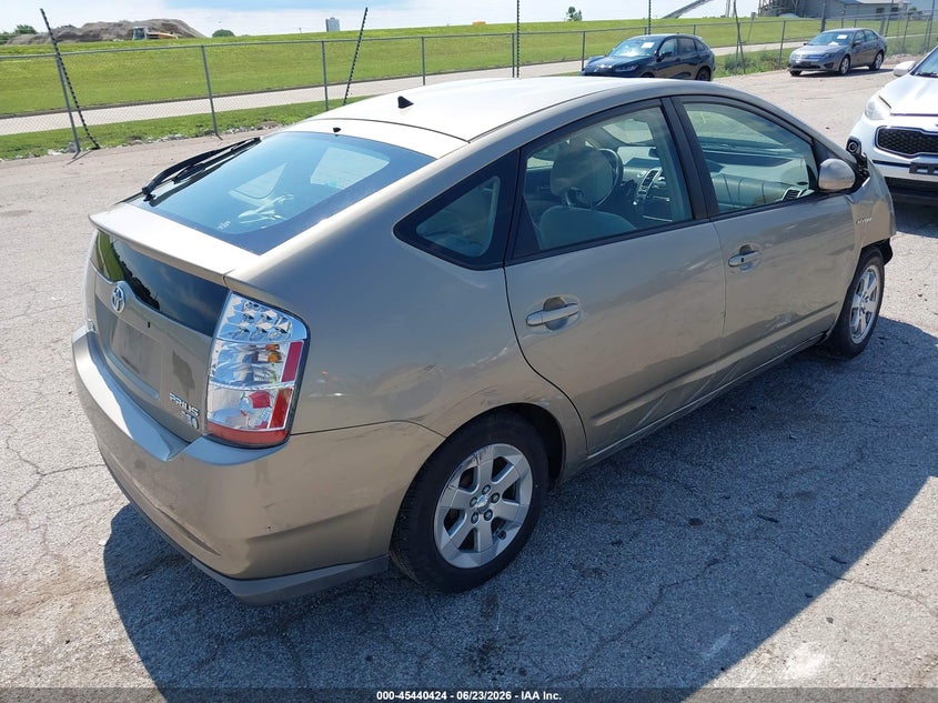 2008 Toyota Prius VIN JTDKB20UX87809395 IAAI salvage auction — RIGHT FRONT, Salvage (Illinois), sold $375 on 2026-07-22 (photo 4)