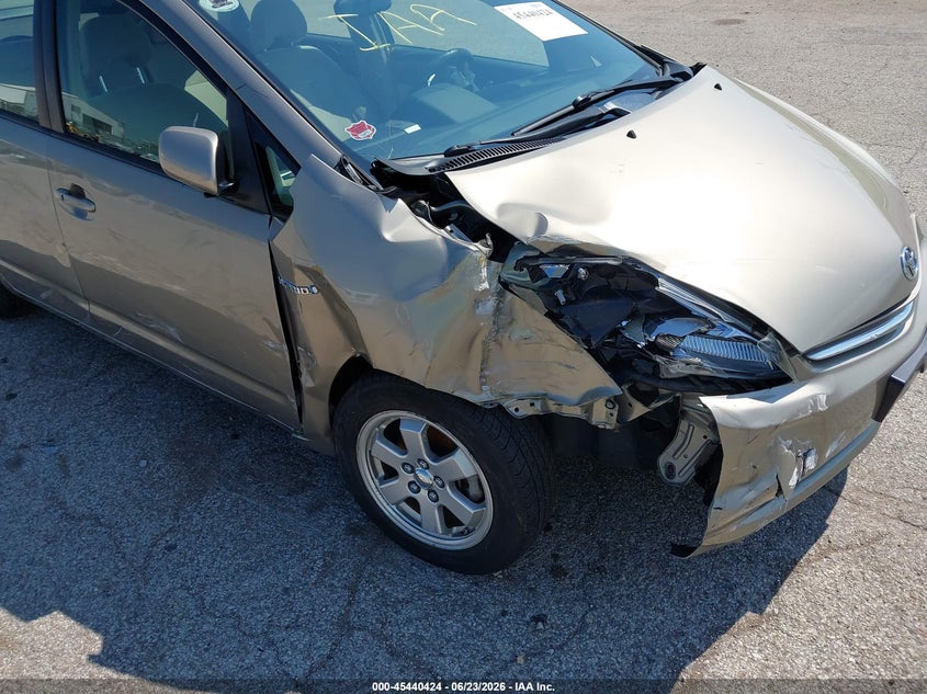 2008 Toyota Prius VIN JTDKB20UX87809395 IAAI salvage auction — RIGHT FRONT, Salvage (Illinois), sold $375 on 2026-07-22 (photo 6)
