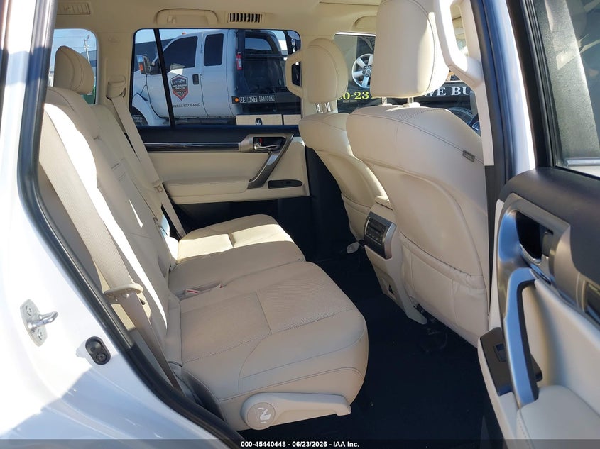 2022 Lexus Gx VIN JTJAM7BX4N5332574 IAAI salvage auction — LEFT FRONT, Salvage Title, sold $15,600 on 2026-07-28 (photo 8)