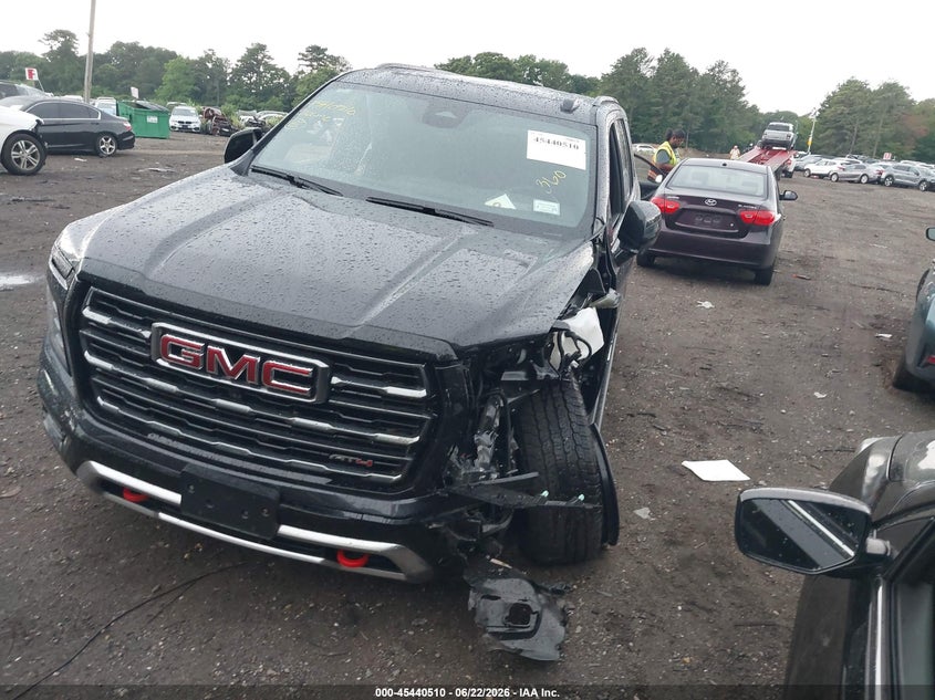 2026 Gmc Yukon VIN 1GKS2CKL0TR262195 IAAI salvage auction — FRONT END, Salvage Title, sold $22,600 on 2026-07-21 (photo 2)