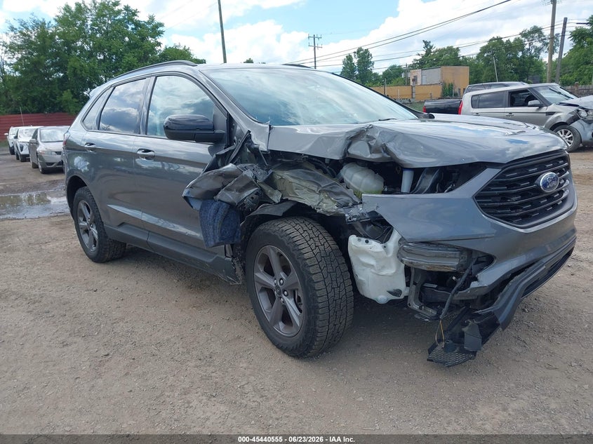 2024 Ford Edge VIN 2FMPK4J97RBA35526 — IAAI salvage auction photo