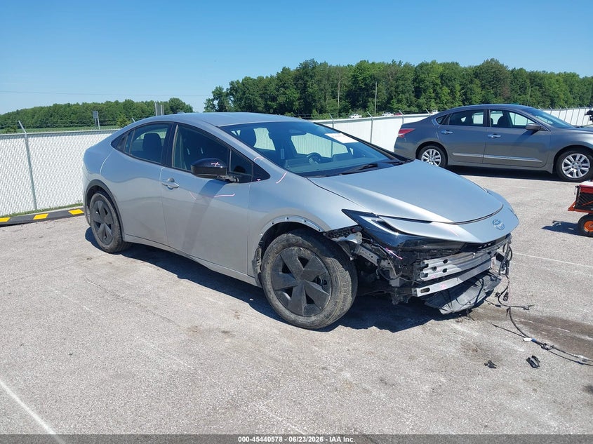 2024 Toyota Prius VIN JTDACAAU4R3022663 IAAI salvage auction — FRONT END, Salvage (Indiana), sold $8,100 on 2026-07-30 (photo 1)