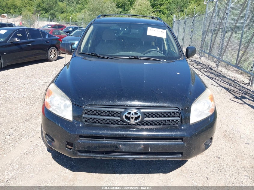 2007 Toyota Rav 4 VIN JTMZD33V176045668 IAAI salvage auction — NORMAL WEAR, Clear (Wisconsin), sold $525 on 2026-07-29 (photo 6)