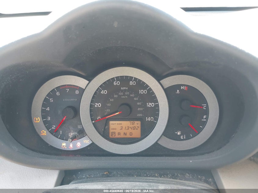 2007 Toyota Rav 4 VIN JTMZD33V176045668 IAAI salvage auction — NORMAL WEAR, Clear (Wisconsin), sold $525 on 2026-07-29 (photo 7)