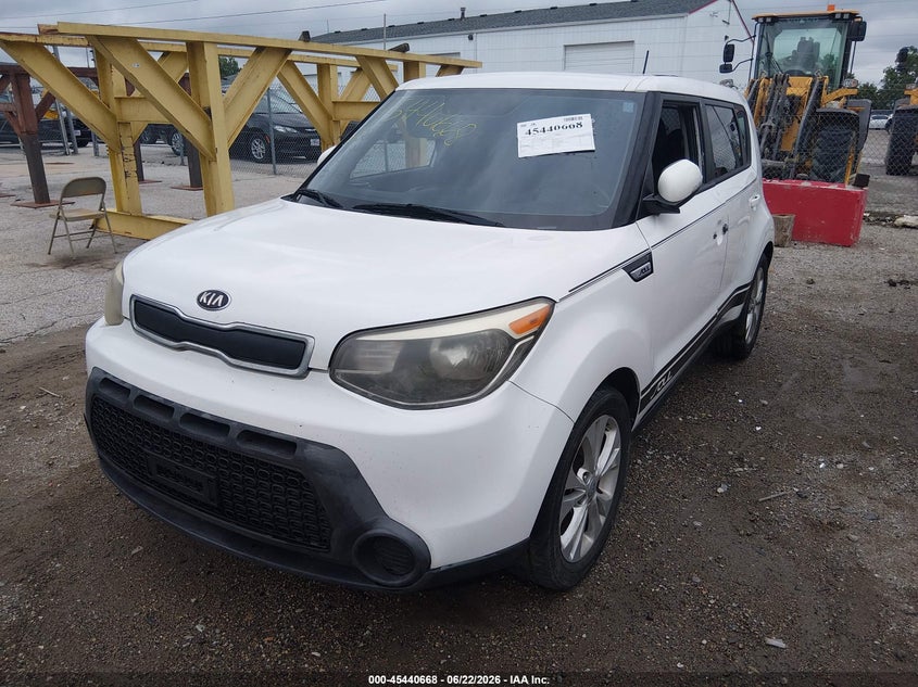 2014 Kia Soul VIN KNDJP3A58E7746156 IAAI salvage auction — THEFT, Salvage (Indiana), sold $600 on 2026-07-24 (photo 2)
