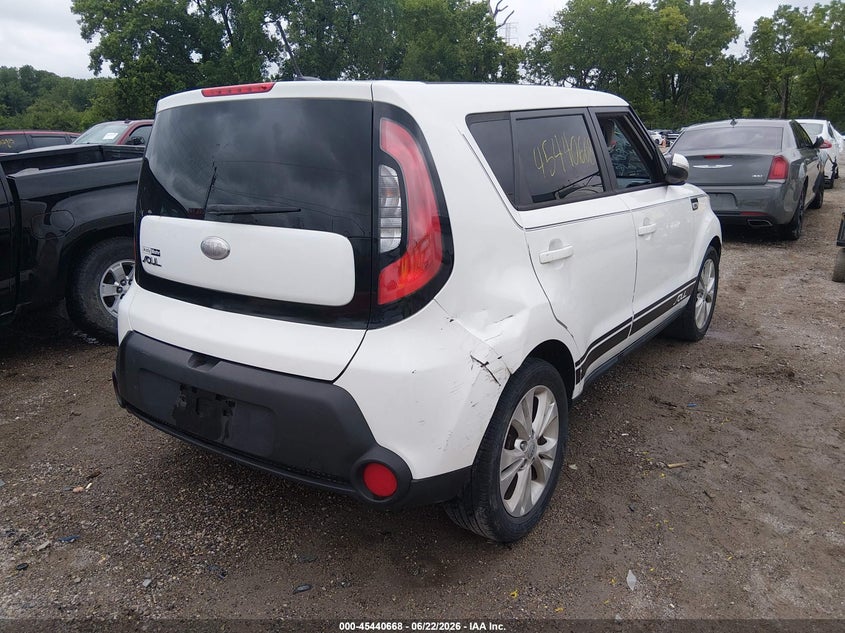 2014 Kia Soul VIN KNDJP3A58E7746156 IAAI salvage auction — THEFT, Salvage (Indiana), sold $600 on 2026-07-24 (photo 4)