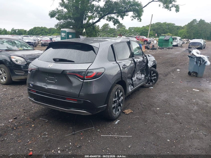 2026 Honda Hr-v VIN 3CZRZ2H7XTM717141 IAAI salvage auction — RIGHT SIDE, Mv-907A (New York), sold $7,750 on 2026-07-28 (photo 4)