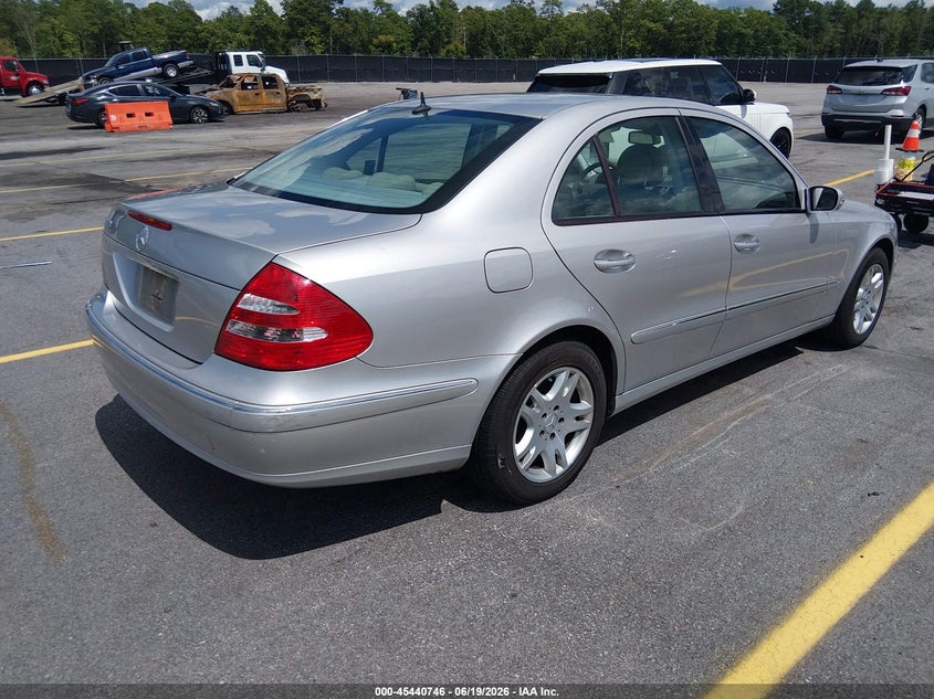 2006 Mercedes-benz E-class VIN WDBUF56JX6A801596 IAAI salvage auction — NORMAL WEAR, Clear (South Carolina), sold $525 on 2026-08-19 (photo 4)