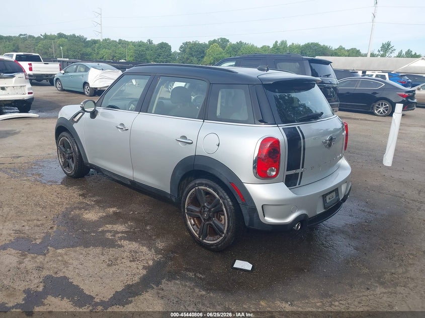2013 Mini Countryman VIN WMWZC3C50DWP23631 IAAI salvage auction — WATER/FLOOD, Salvage (Maryland), sold $1,600 on 2026-08-07 (photo 3)