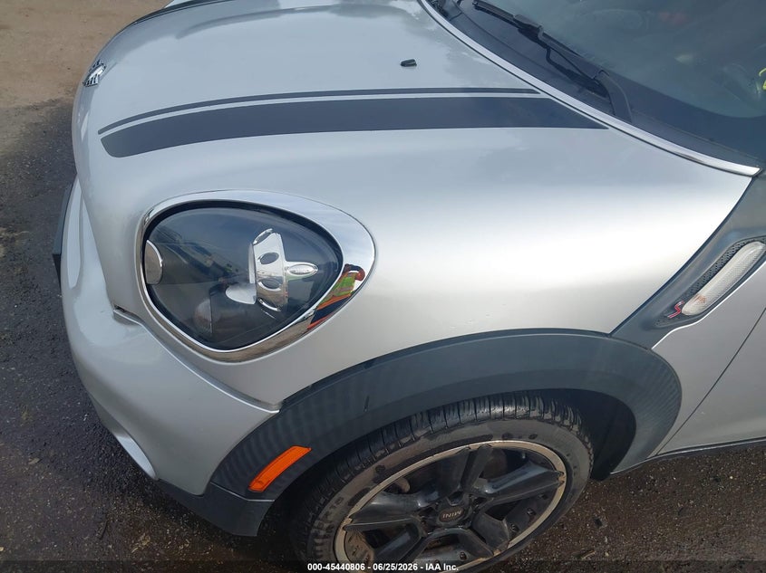 2013 Mini Countryman VIN WMWZC3C50DWP23631 IAAI salvage auction — WATER/FLOOD, Salvage (Maryland), sold $1,600 on 2026-08-07 (photo 6)