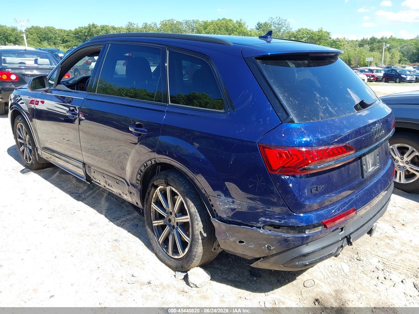 2023 Audi Q7 VIN WA1LCBF75PD022593 IAAI salvage auction — LEFT & RIGHT, Salvage (Massachusetts), sold $26,000 on 2026-07-21 (photo 3)