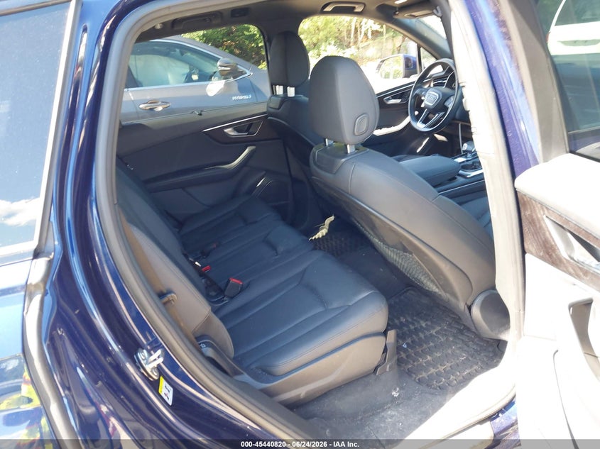 2023 Audi Q7 VIN WA1LCBF75PD022593 IAAI salvage auction — LEFT & RIGHT, Salvage (Massachusetts), sold $26,000 on 2026-07-21 (photo 8)