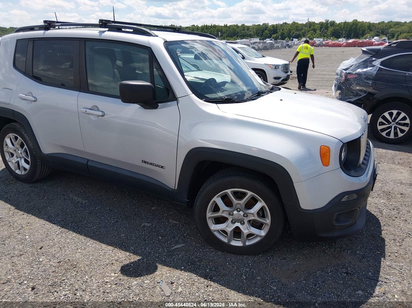 2018 Jeep Renegade VIN ZACCJABB7JPH23872 IAAI salvage auction — NORMAL WEAR, Clear (Maryland), sold $2,150 on 2026-07-30 (photo 1)