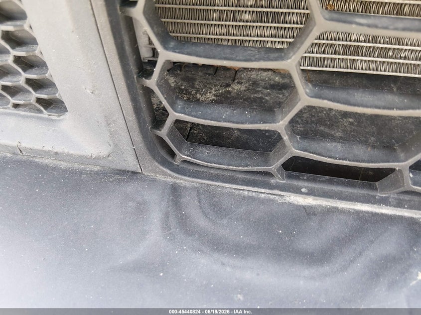 2018 Jeep Renegade VIN ZACCJABB7JPH23872 IAAI salvage auction — NORMAL WEAR, Clear (Maryland), sold $2,150 on 2026-07-30 (photo 6)