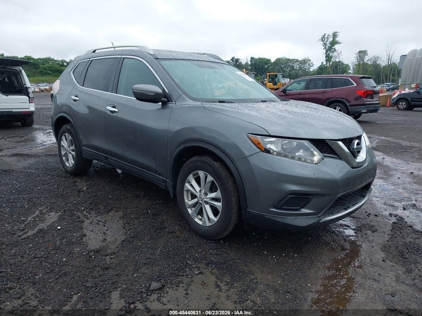 2015 Nissan Rogue VIN KNMAT2MV9FP581673 IAAI salvage auction — REAR END, Salvage (Idaho), sold $1,750 on 2026-07-09 (photo 1)