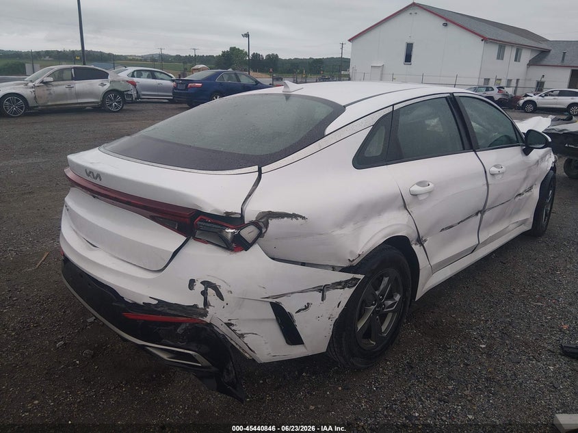 2022 Kia K5 VIN 5XXG14J21NG092437 IAAI salvage auction — RIGHT FRONT, Salvage (Pennsylvania), sold $1,000 on 2026-07-29 (photo 4)