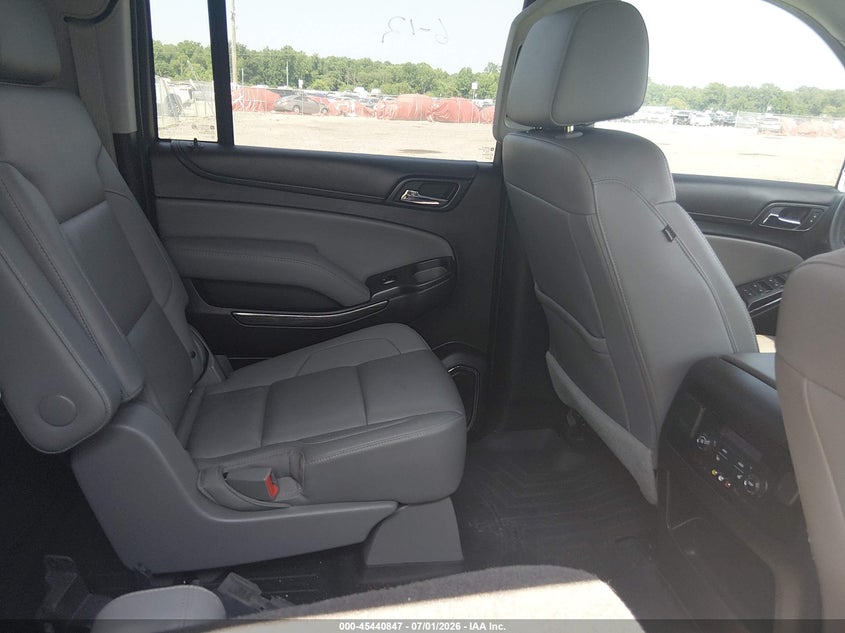 2016 Chevrolet Suburban VIN 1GNSKHKC9GR296755 IAAI salvage auction — UNKNOWN, Salvage - Greater Than 75% (Maryland), sold $6,800 on 2026-07-09 (photo 8)