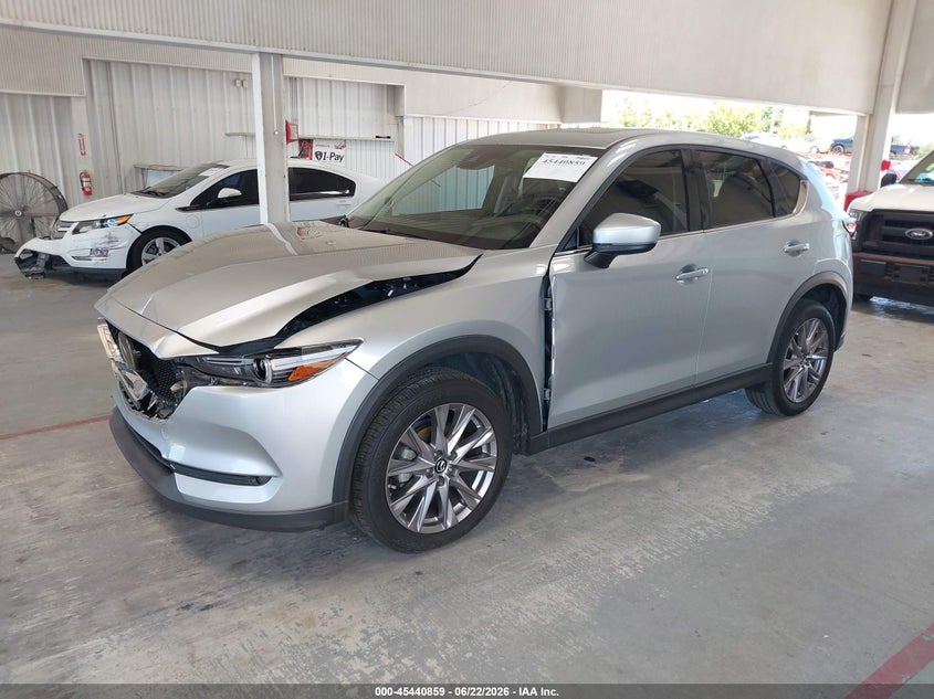 2019 Mazda Cx-5 VIN JM3KFADMXK0543876 IAAI salvage auction — REAR END, Rebuildable (Florida), sold $4,400 on 2026-07-08 (photo 2)