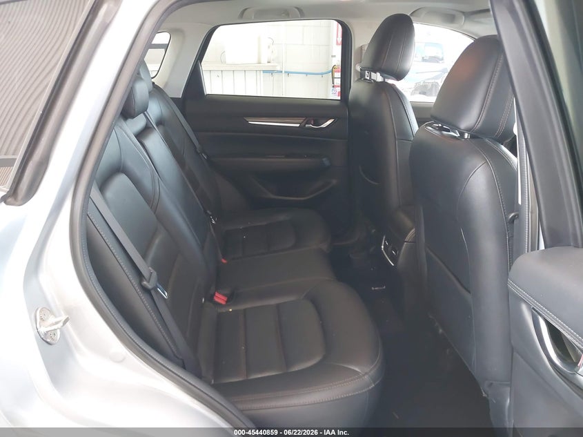 2019 Mazda Cx-5 VIN JM3KFADMXK0543876 IAAI salvage auction — REAR END, Rebuildable (Florida), sold $4,400 on 2026-07-08 (photo 8)