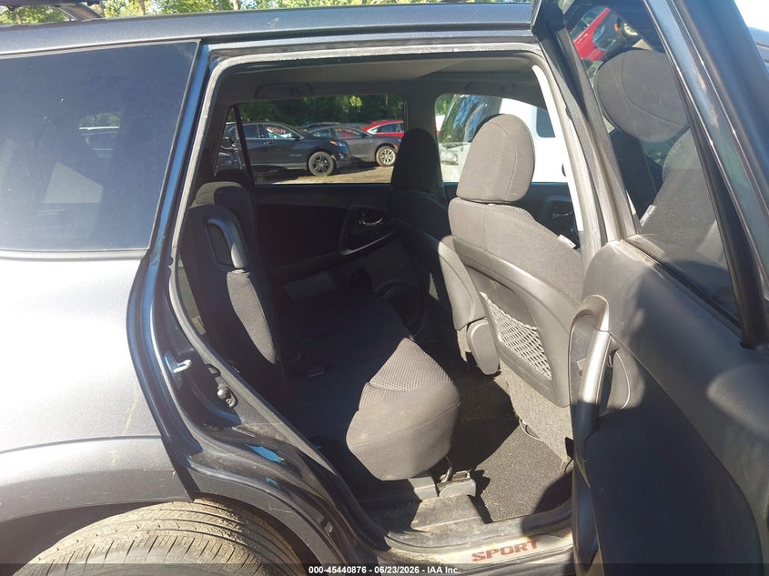 2010 Toyota Rav4 VIN JTMRF4DV7A5033424 IAAI salvage auction — LEFT FRONT, Salvage (Ohio), sold $2,200 on 2026-07-28 (photo 8)