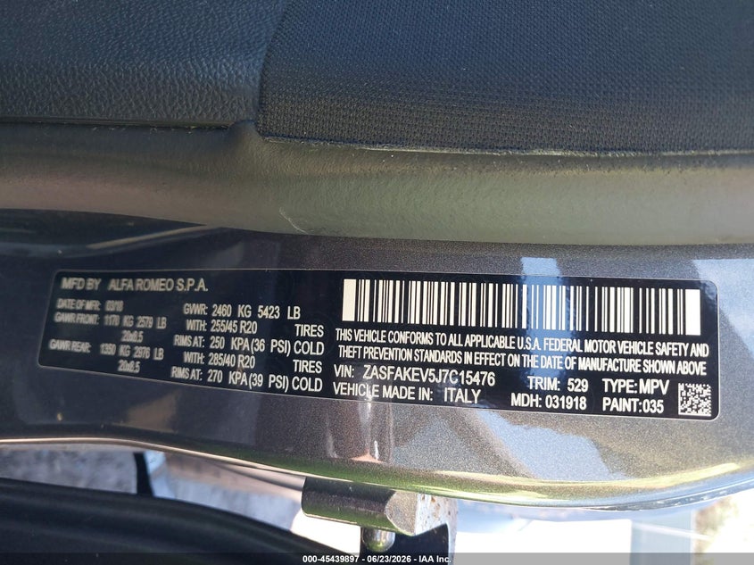 2018 Alfa romeo Stelvio VIN ZASFAKEV5J7C15476 IAAI salvage auction — STORM DAMAGE, Salvage Title, sold $10,600 on 2026-07-28 (photo 9)