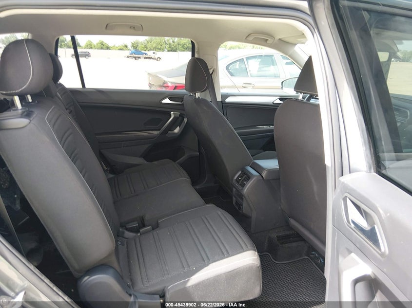 2024 Volkswagen Tiguan VIN 3VVRB7AX9RM036089 IAAI salvage auction — REAR END, Original (Texas), sold $5,500 on 2026-08-14 (photo 8)