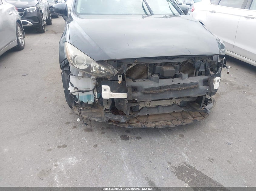 2014 Mazda 3 VIN JM1BM1U71E1157127 IAAI salvage auction — FRONT END, Salvage (North Carolina), sold $1,900 on 2026-07-13 (photo 6)
