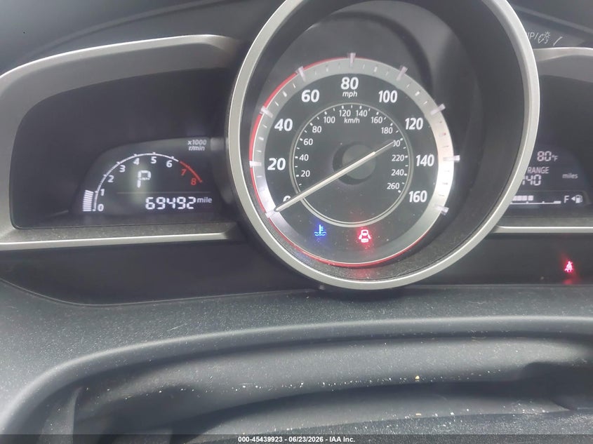2014 Mazda 3 VIN JM1BM1U71E1157127 IAAI salvage auction — FRONT END, Salvage (North Carolina), sold $1,900 on 2026-07-13 (photo 7)