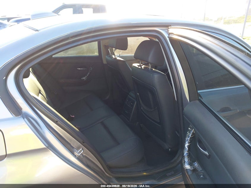 2009 BMW 3 series VIN WBAPH57549NL79068 IAAI salvage auction — NORMAL WEAR, Clear (Texas), sold $575 on 2026-07-07 (photo 8)