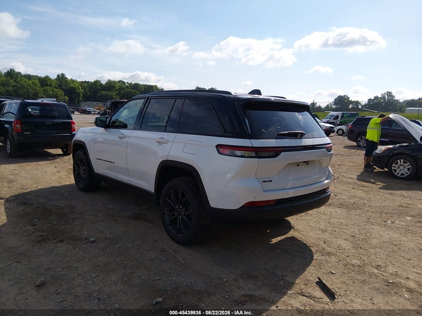 2025 Jeep Grand cherokee VIN 1C4RJHBG2S8794386 IAAI salvage auction — VANDALISM, Wait Title, sold $27,050 on 2026-09-30 (photo 3)