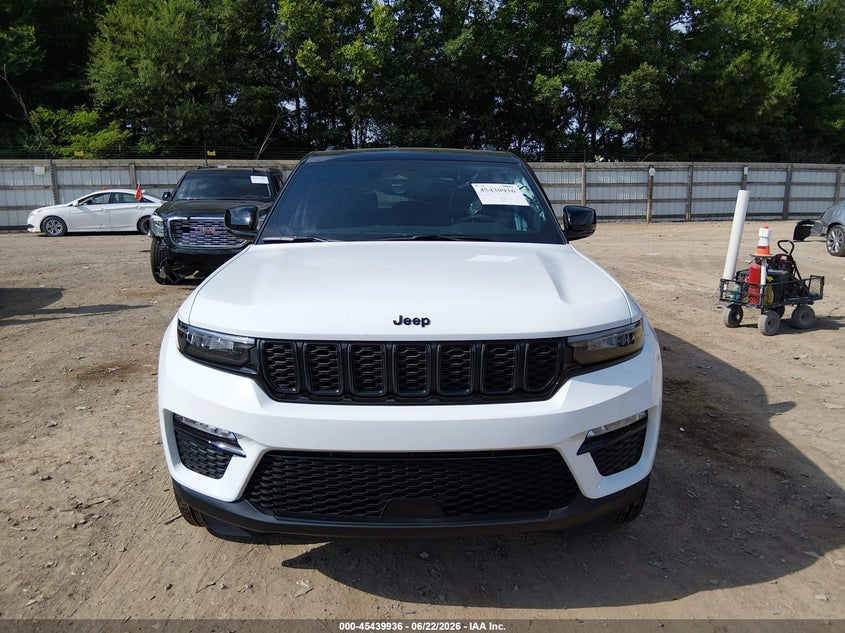 2025 Jeep Grand cherokee VIN 1C4RJHBG2S8794386 IAAI salvage auction — VANDALISM, Wait Title, sold $27,050 on 2026-09-30 (photo 6)