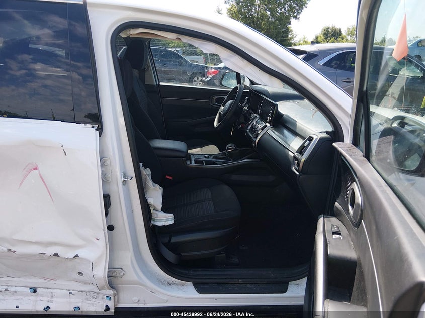 2023 Kia Sorento VIN 5XYRG4LC4PG218575 IAAI salvage auction — RIGHT SIDE, Salvage Title, sold $4,950 on 2026-07-29 (photo 5)