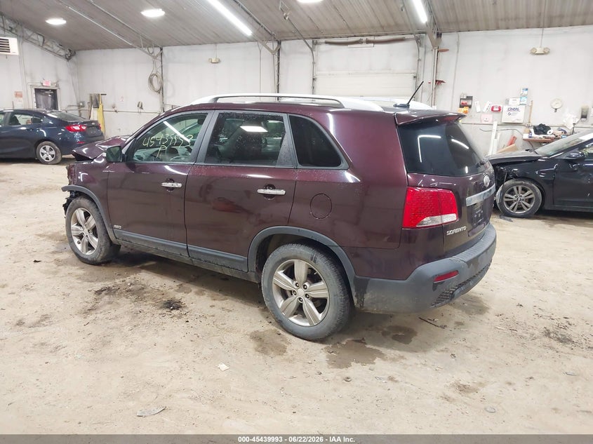 2013 Kia Sorento VIN 5XYKUDA25DG400429 IAAI salvage auction — LEFT FRONT, Salvage (Pennsylvania), sold $1,200 on 2026-07-08 (photo 3)