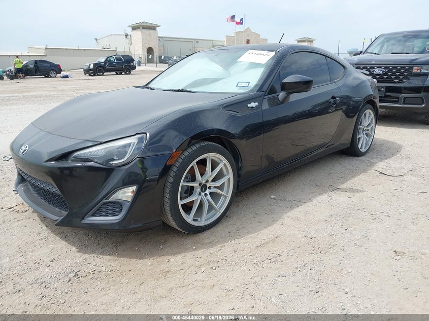 2014 Scion Fr-s VIN JF1ZNAA17E9707482 IAAI salvage auction — NORMAL WEAR, Original (Texas), sold $1,525 on 2026-07-27 (photo 2)