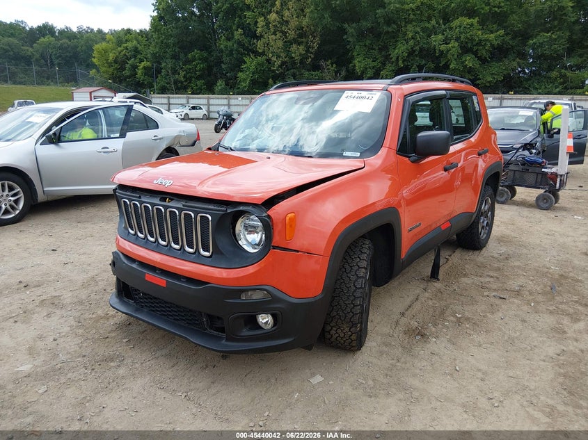 2015 Jeep Renegade VIN ZACCJBAH2FPC33150 IAAI salvage auction — RIGHT FRONT, Clear (Tennessee), sold $400 on 2026-07-22 (photo 2)
