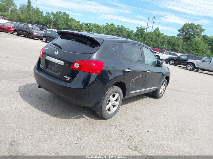 2013 Nissan Rogue VIN JN8AS5MV1DW654174 IAAI salvage auction — NORMAL WEAR, Clear (Pennsylvania), sold $500 on 2026-07-17 (photo 4)