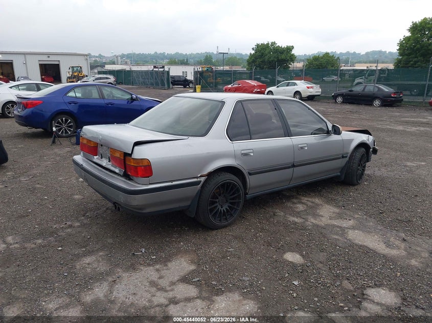 1991 Honda Accord VIN JHMCB7688MC059829 IAAI salvage auction — FRONT & REAR, Salvage (Pennsylvania), sold $225 on 2026-07-24 (photo 4)