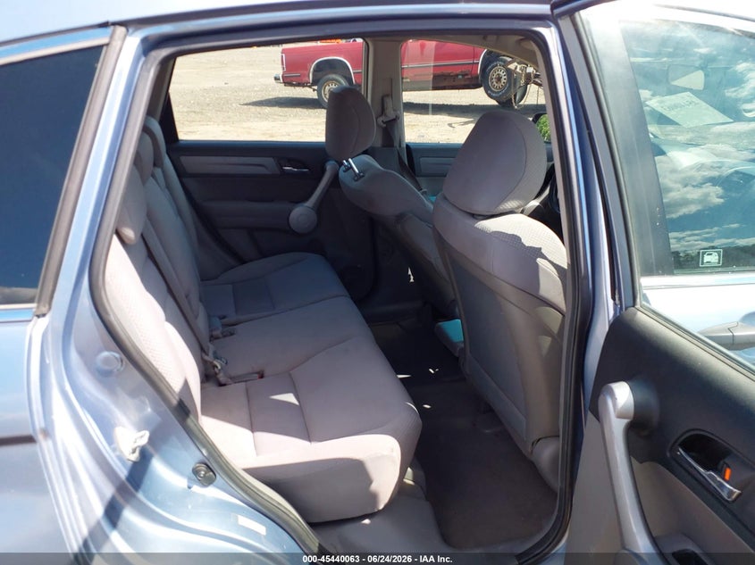 2007 Honda Cr-v VIN JHLRE38307C003369 IAAI salvage auction — NORMAL WEAR, Clear (New Jersey), sold $800 on 2026-07-16 (photo 8)