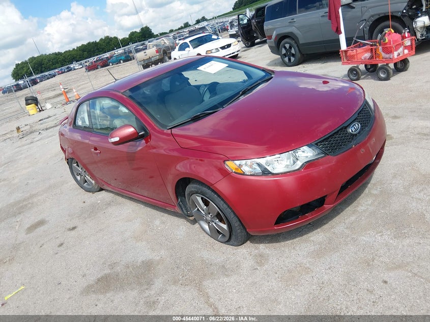 2010 Kia Forte VIN KNAFU6A21A5189230 IAAI salvage auction — LEFT FRONT, Salvage (Iowa), sold $325 on 2026-07-28 (photo 1)