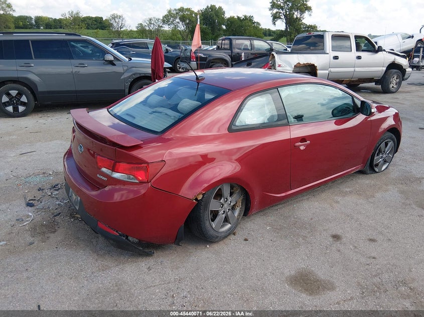 2010 Kia Forte VIN KNAFU6A21A5189230 IAAI salvage auction — LEFT FRONT, Salvage (Iowa), sold $325 on 2026-07-28 (photo 4)
