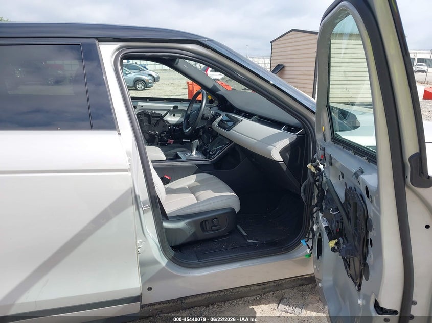 2020 Land rover Range rover evoque VIN SALZP2FX2LH071024 IAAI salvage auction — FRONT END, Salvage (Georgia), sold $9,100 on 2026-07-16 (photo 5)