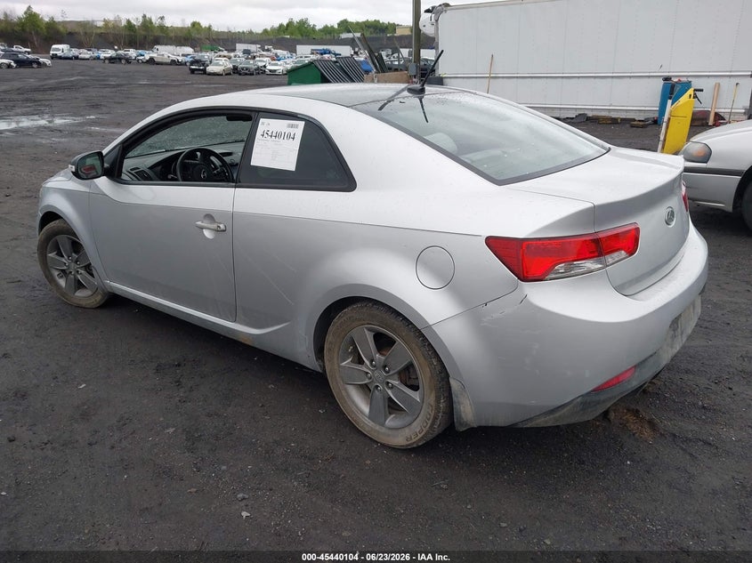 2010 Kia Forte VIN KNAFU6A24A5183521 IAAI salvage auction — FRONT & REAR, Salvage (Pennsylvania), sold $150 on 2026-07-09 (photo 3)